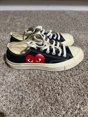 Comme Des Garcons PLAY Converse